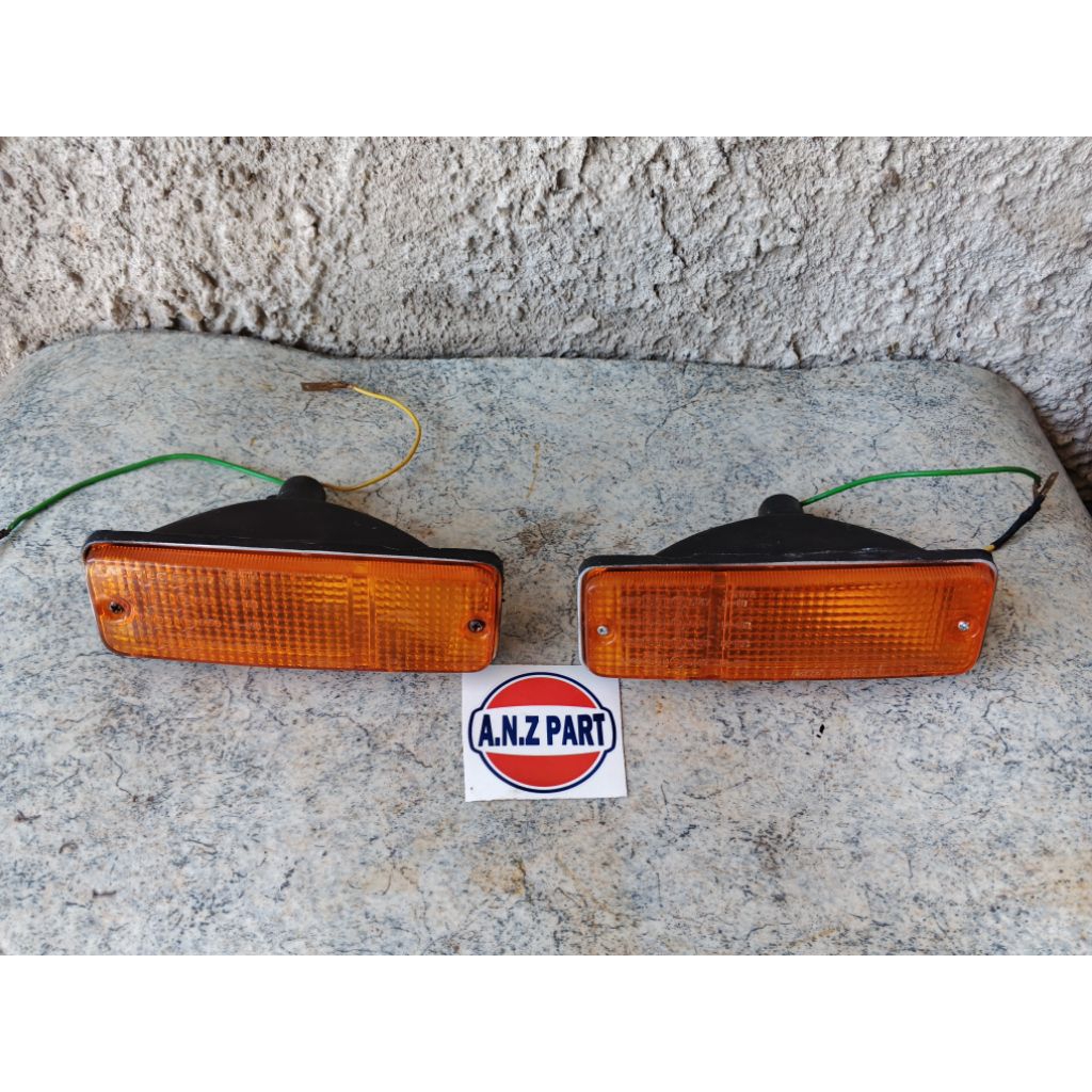 Lampu sen sein bumper Toyota Corolla DX