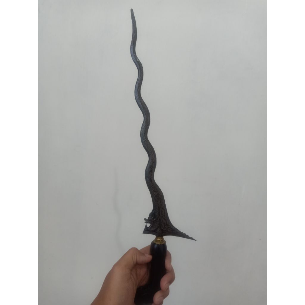 Keris Nogo Rojo Sepuh