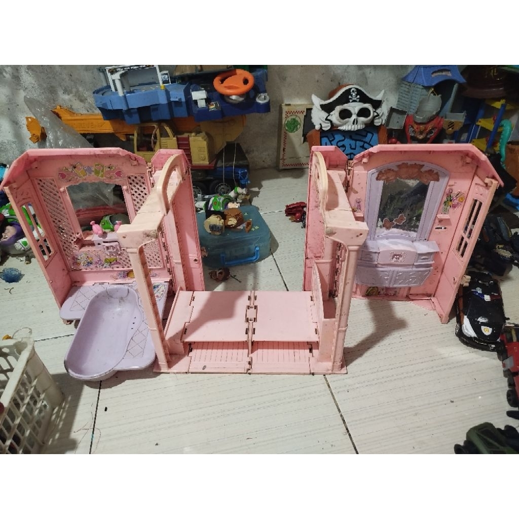 Diorama Rumah Barbie Gede
