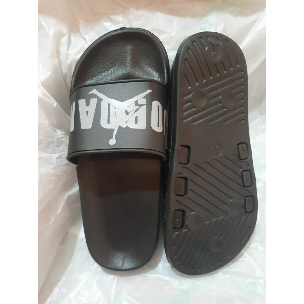 sendal slop pria full karet sandal slip on cwok