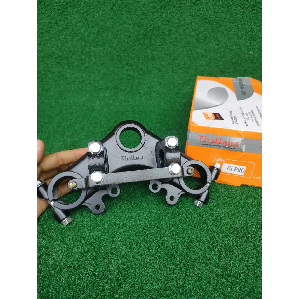 SEGITIGA ATAS GL PRO SET KLEM STANG SEGITIGA ATAS SHOCK DEPAN GL PRO DUDUKAN STANG GL PRO