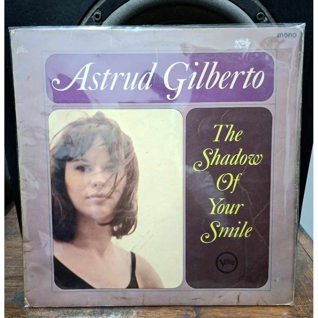Piringan Hitam / Vinyl - Astrud Gilberto The Shadow of Your Smile