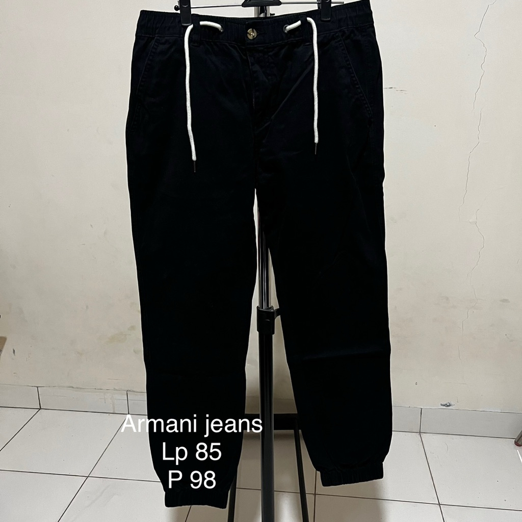 preloved celana jeans armani hitam size 34