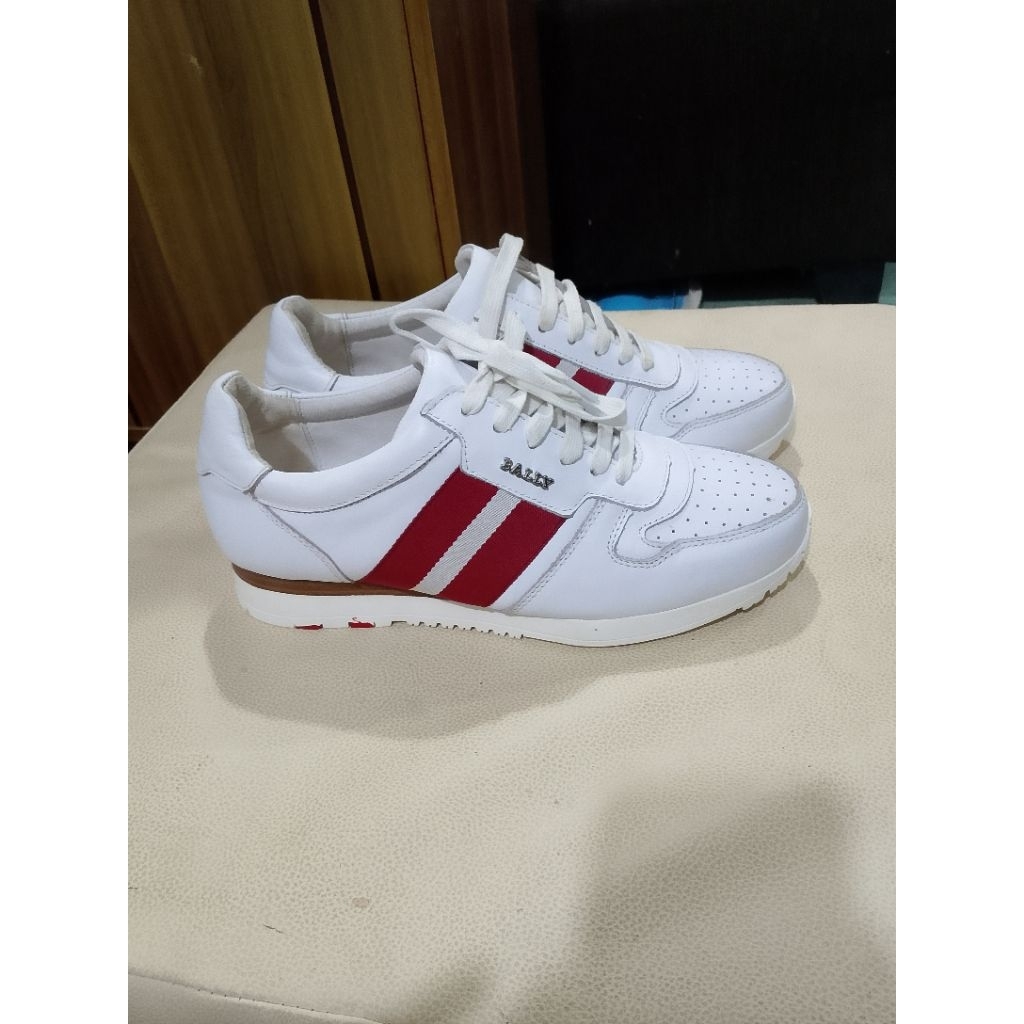 sepatu bally