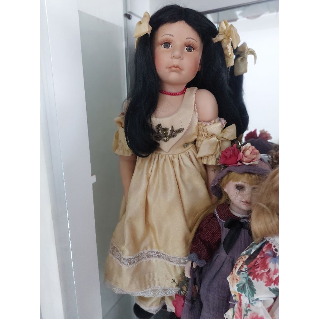 Boneka Porcelain Vintage
