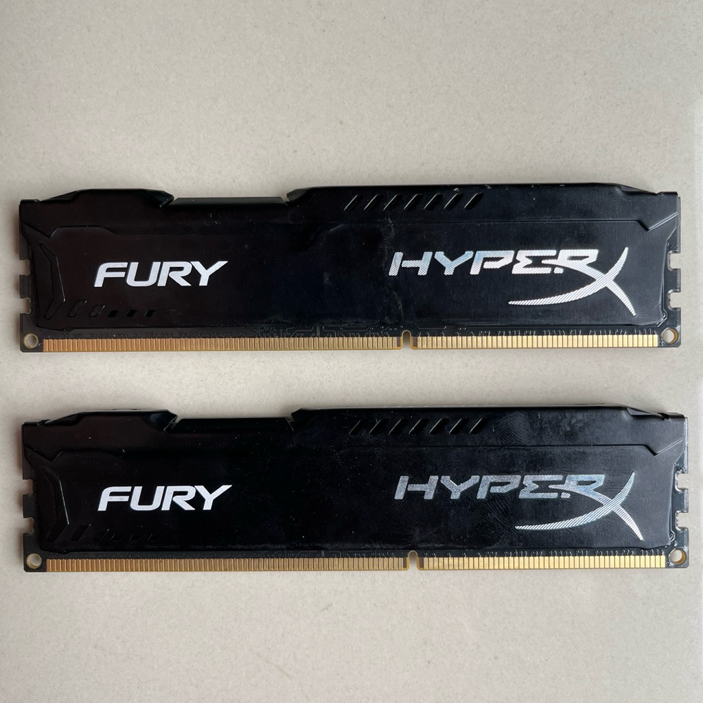 RAM GAMING KINGSTON 8GB KIT 2X4GB PC3-14200/1866MHZ DDR3 HYPERX FURY HITAM