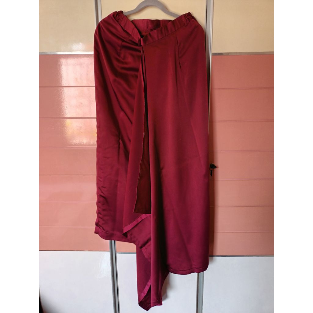PRELOVED ROK PANJANG bawahan kebaya