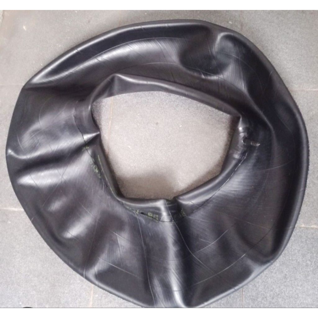 Ban dalam mobil bekas siap pakai