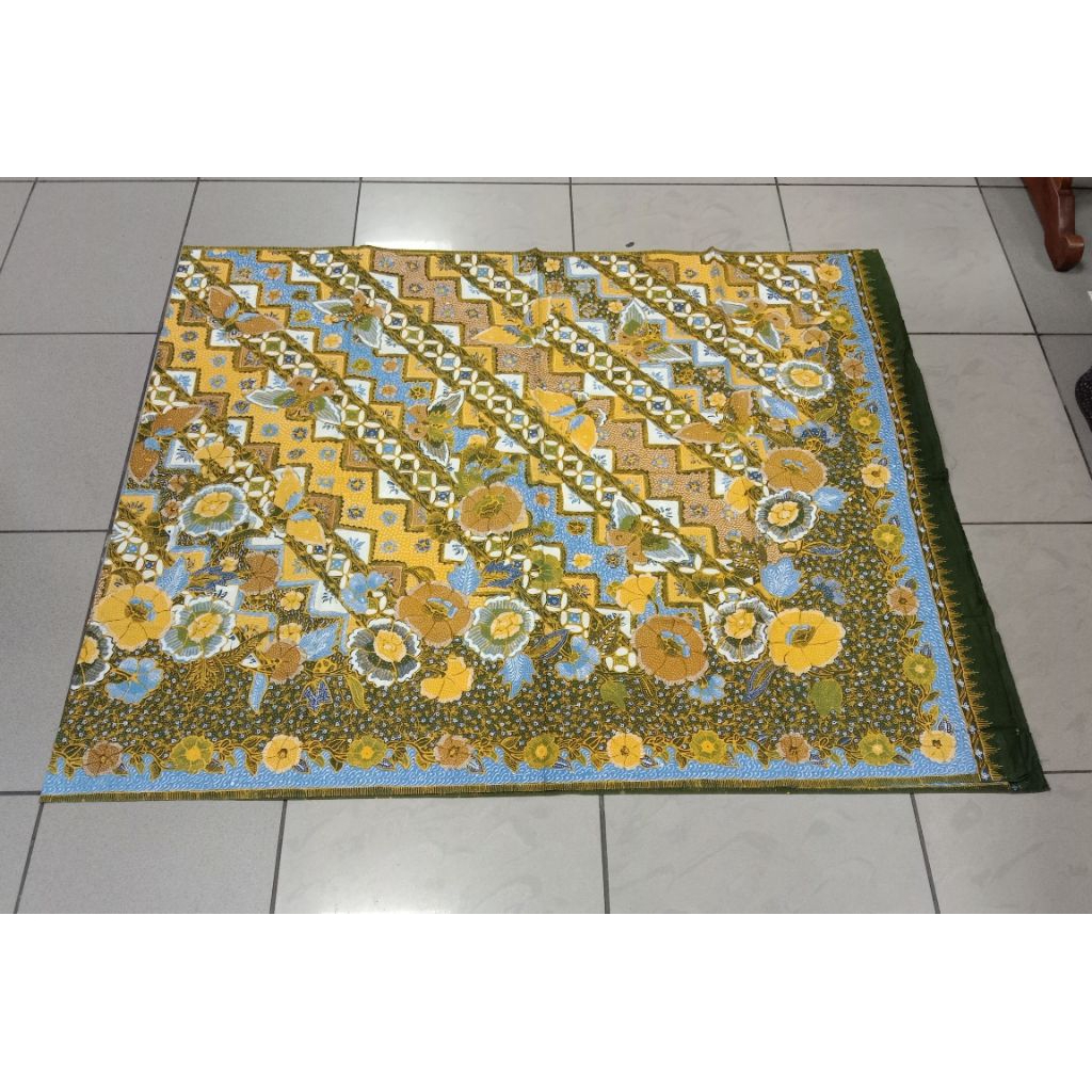 kain batik tulis hokokai