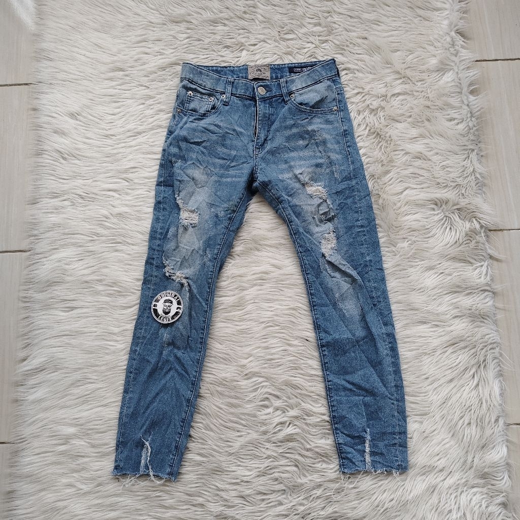 JMC Broken Ripped Jeans