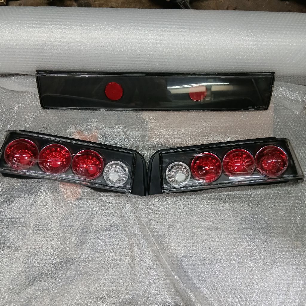 stoplamp lampu belakang civic nouva sh3