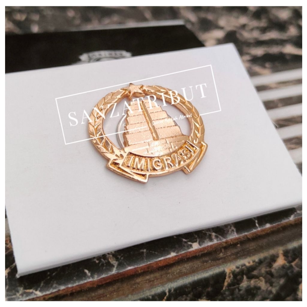 Pin Imigrasi Pejim Pejabat Imigrasi Terbaru