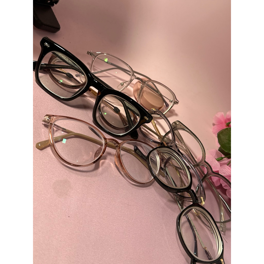 preloved kacamata (minus 7/750 index167)