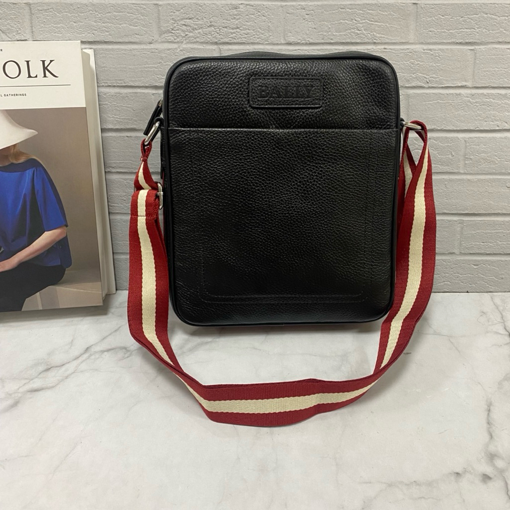 Tas Selempang Bally kulit crossbody