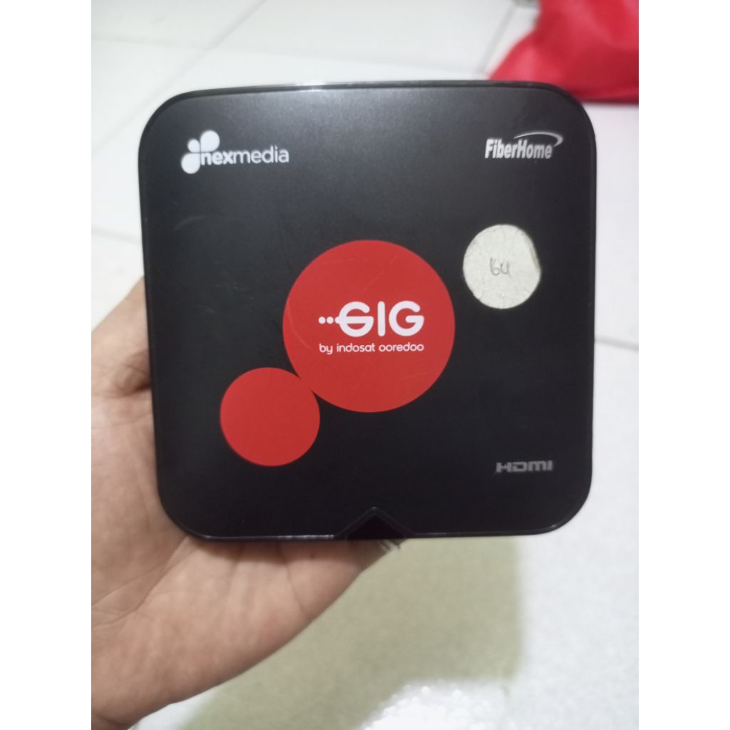 STB HG680-P LOGO GIG