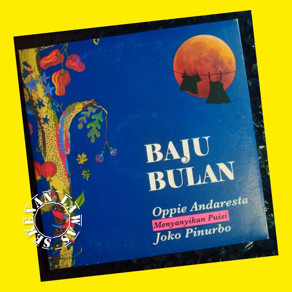CD Musikalisasi Puisi Baju Bulan Oppie Andaresta Menyanyikan Puisi Joko Pinurbo (Bagus)