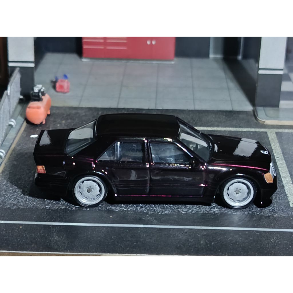 hotwheels mercedes-benz 500e custom