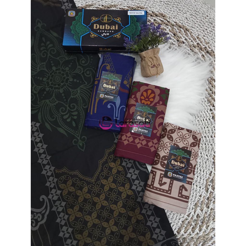 Sarung Dubai Kembang