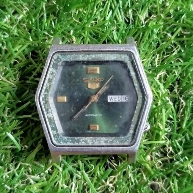 jam tangan pria vintage SEIKO 5 hexagon automatic 6309 (bahan)