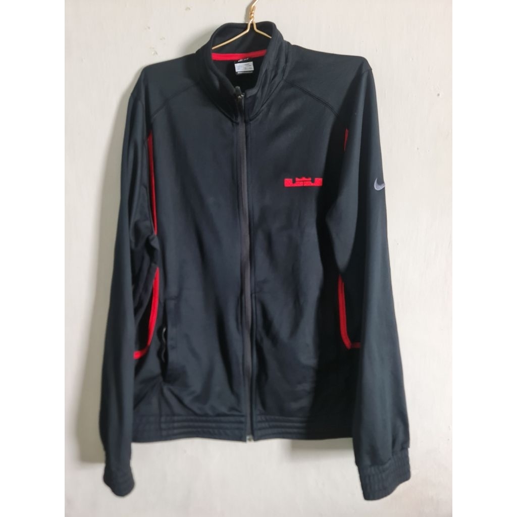 Tractop Nike Lebron James