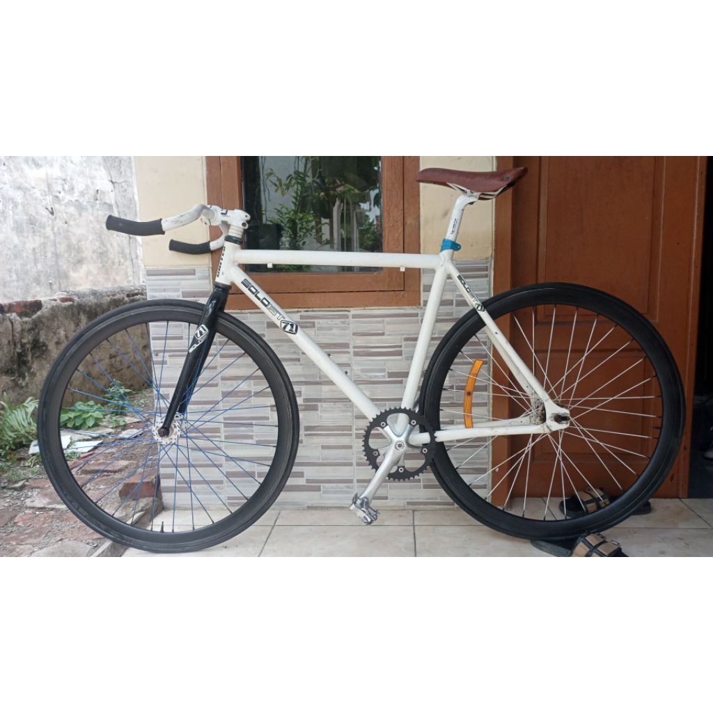 sepeda united soloist 71 fullalloy