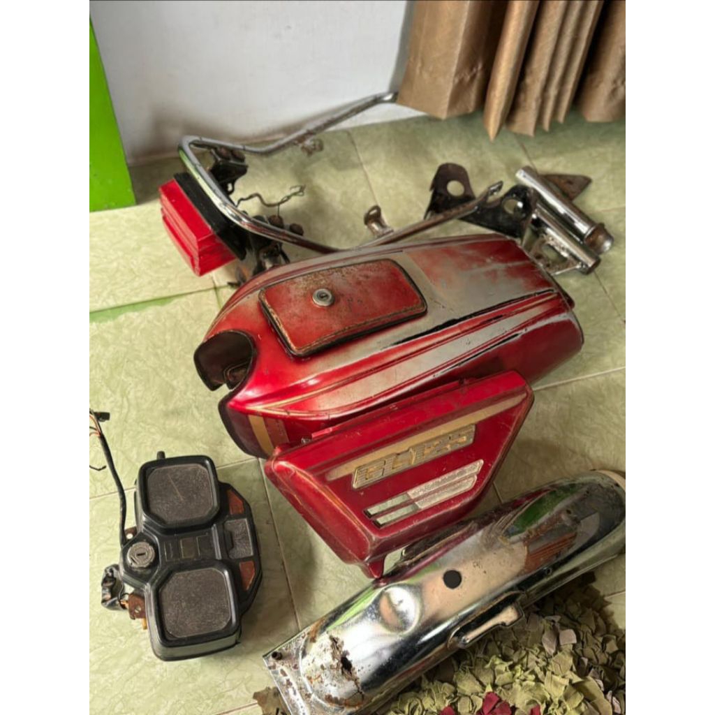 Body set Gl100 original warna asli merah