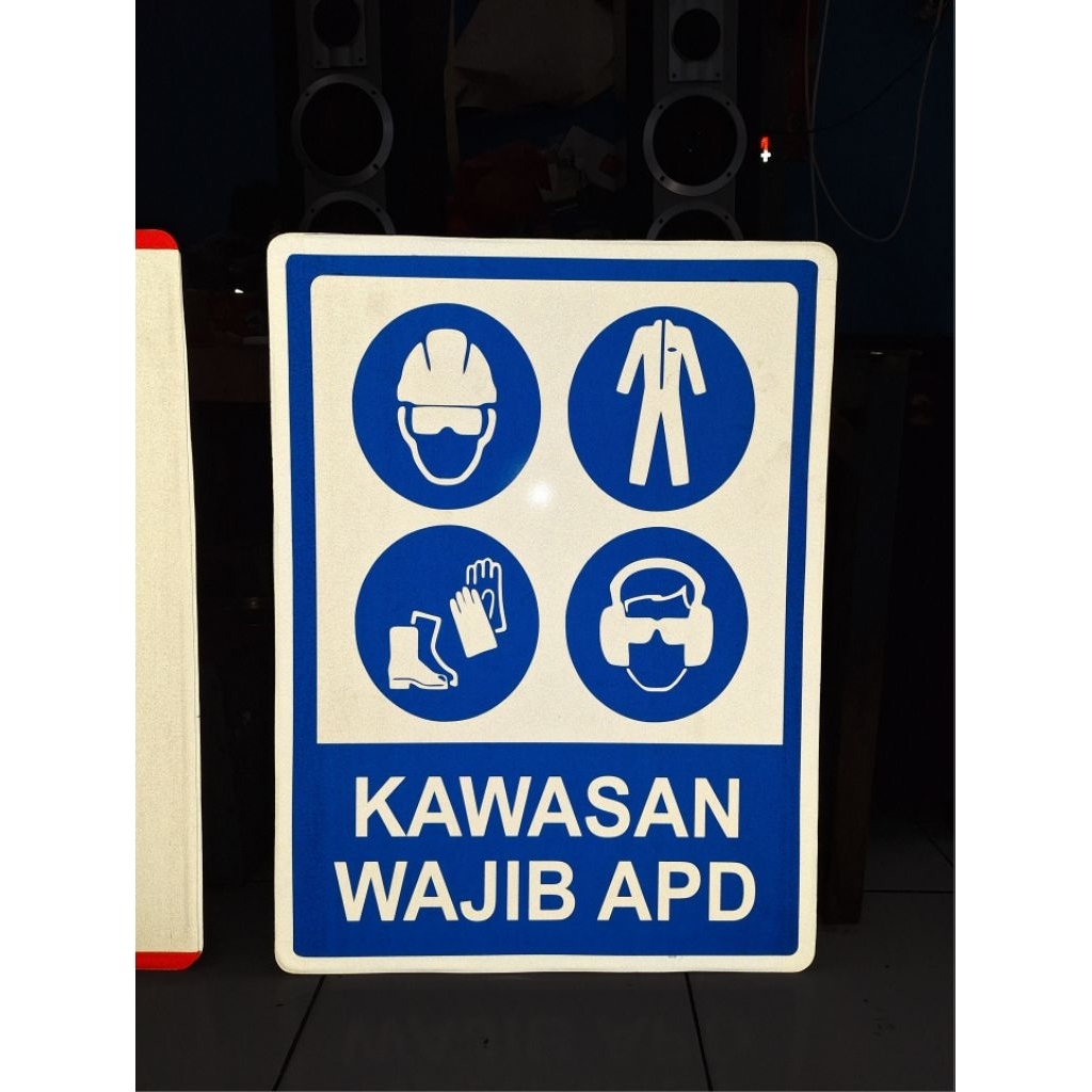 Rambu-Rambu k3 ( REFLECTIVE KIWALITE )