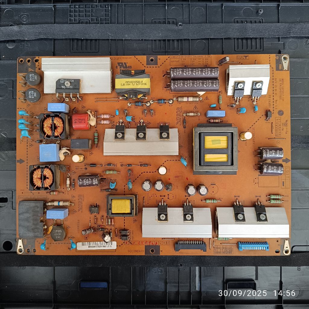 psu power suplay asli cabutan led tv televisi LG 32LE4500 32LE4500-TA normal