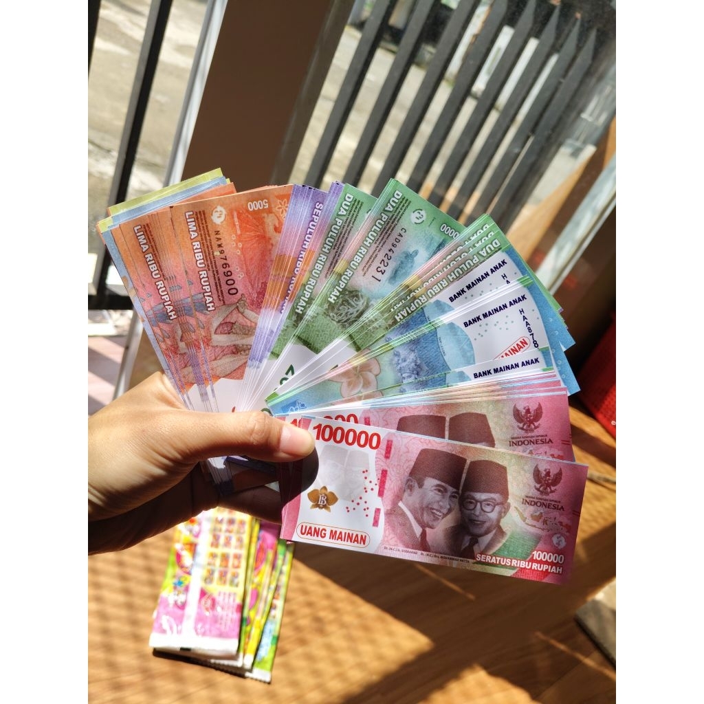 1 pak tebal kl 97pcs / uang mainan campur / pecahann campur / uang mainan anak / uang mirip asli uku