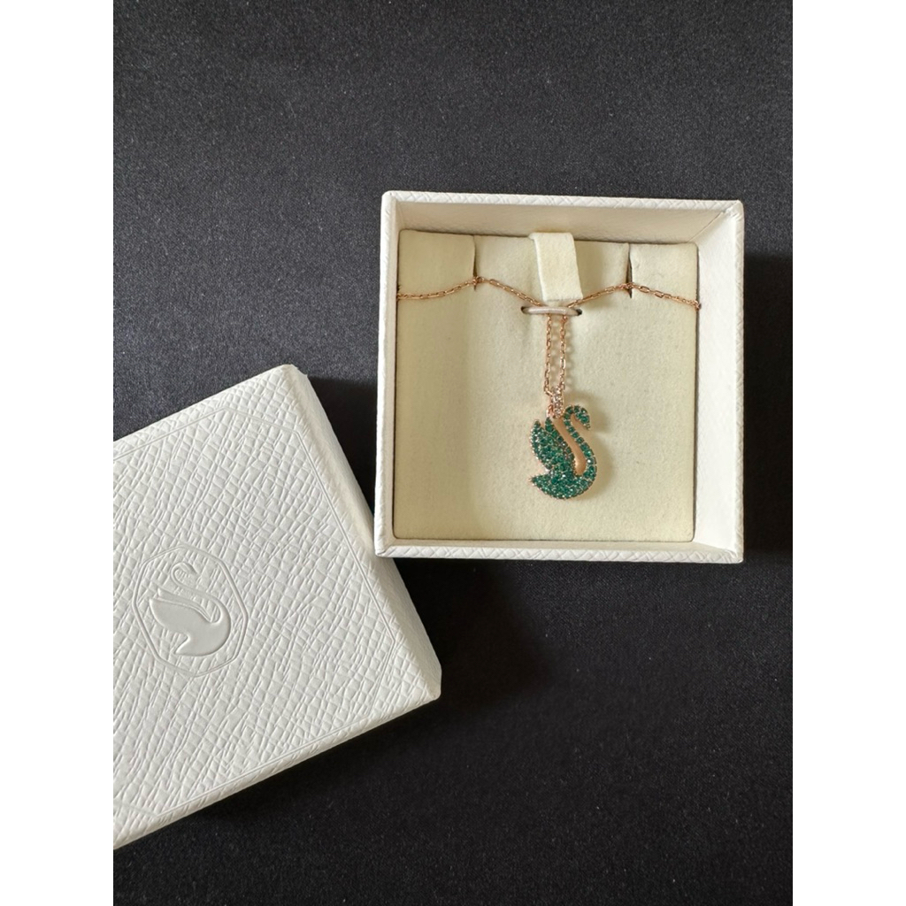 Swarovs Green Swan Necklace
