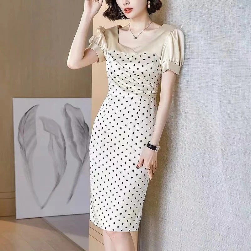 【Ready】Dress Korea Hitam Motif Bunga Terbaru/Dress Korea Pesta Elegan