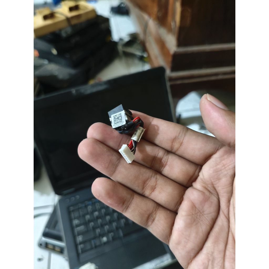 socket posrt charger laptop dell e6320 ori