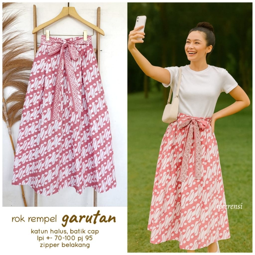 Rok Klok Payung Midi Motif Batik Merah