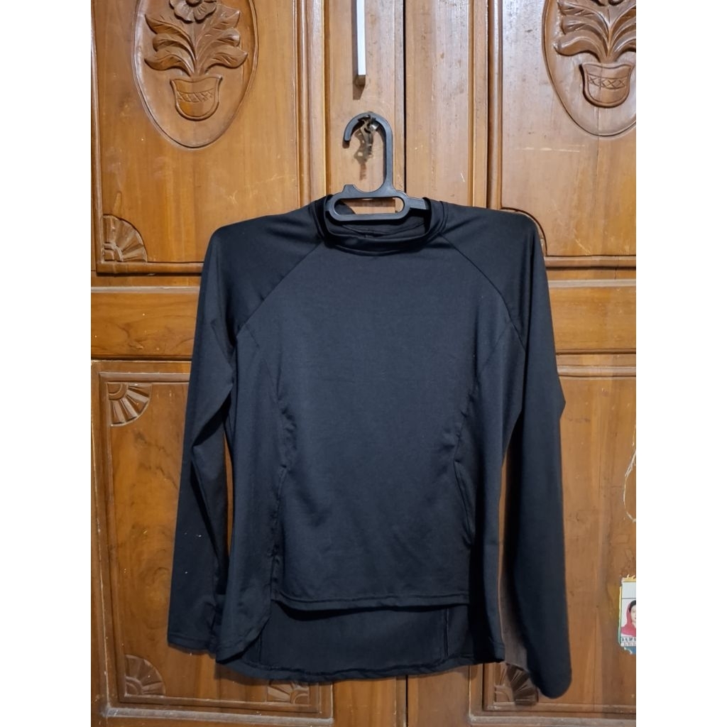 PRELOVED KAOS OLAHRAGA