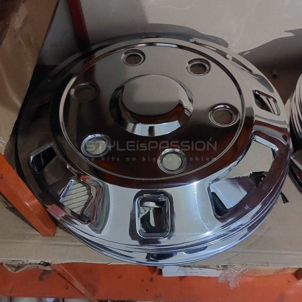Truk Canter WheelDop Canter Isuzu Giga Coltdiesel 16 Inci Besi Krom