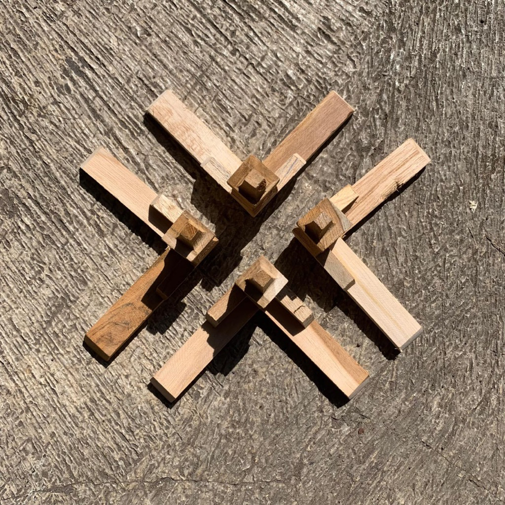 KAKI SANGKAR BURUNG MODEL KAKI KAMBING KAYU JATI