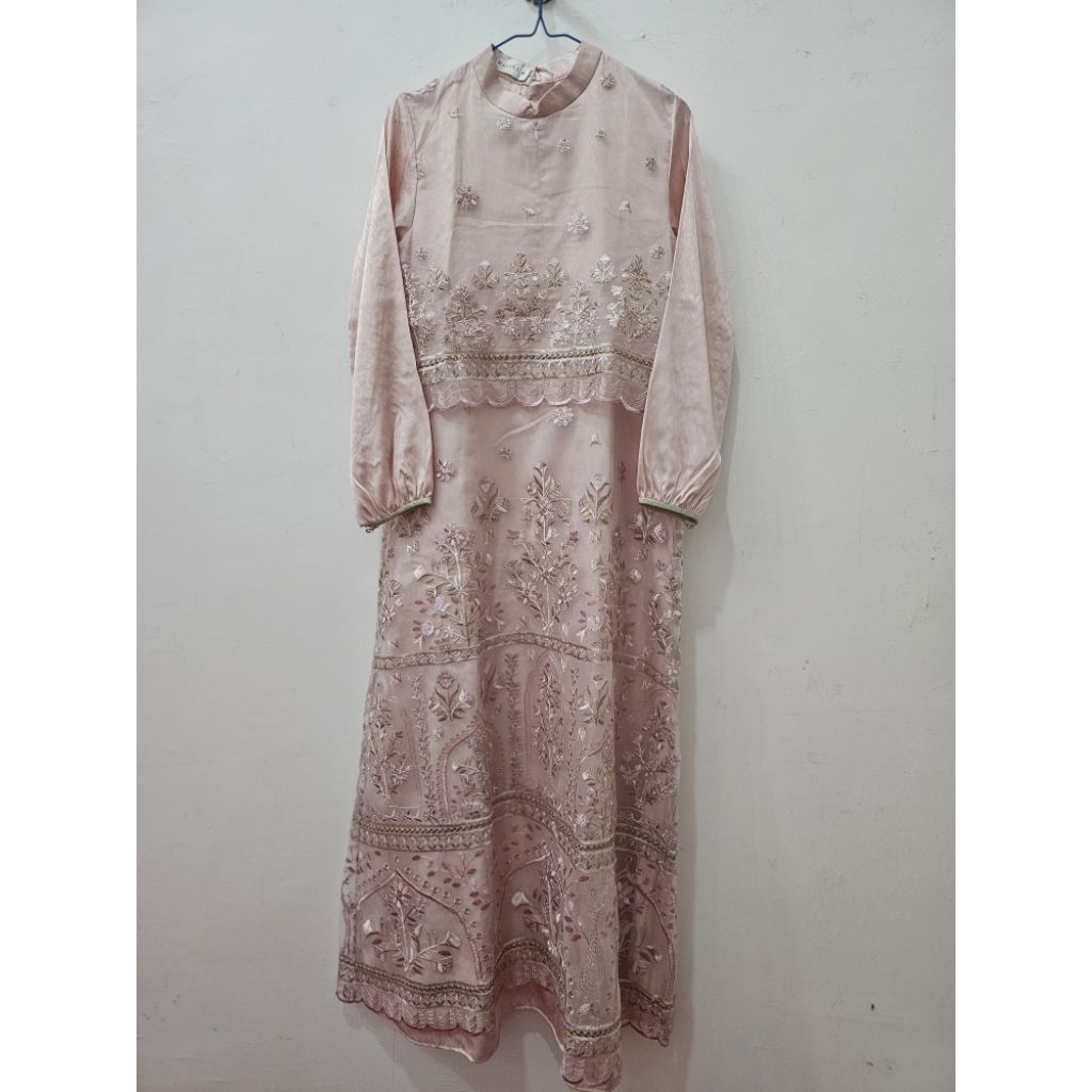 dress nawasana preloved
