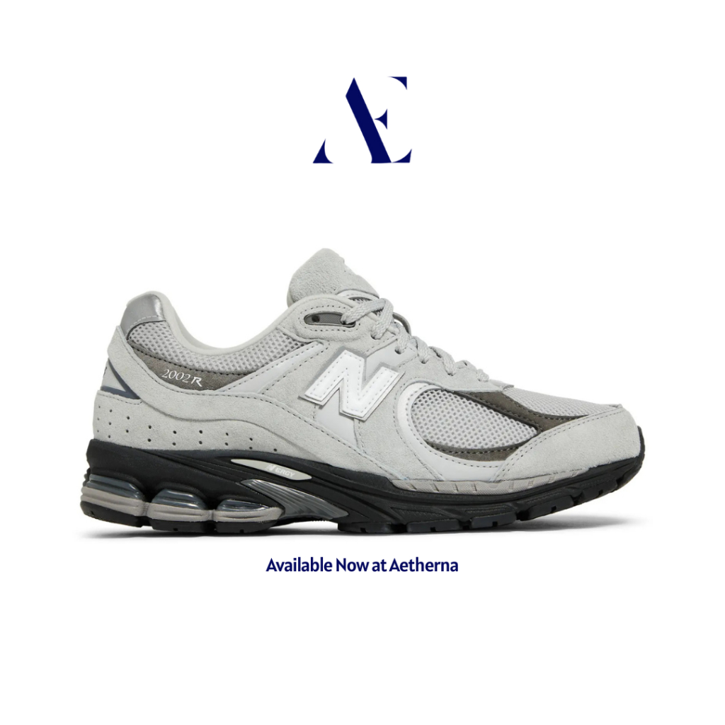 Aetherna.- Sepatu Running 2002 R Balance 2002R Light Grey Dark Grey Authentic