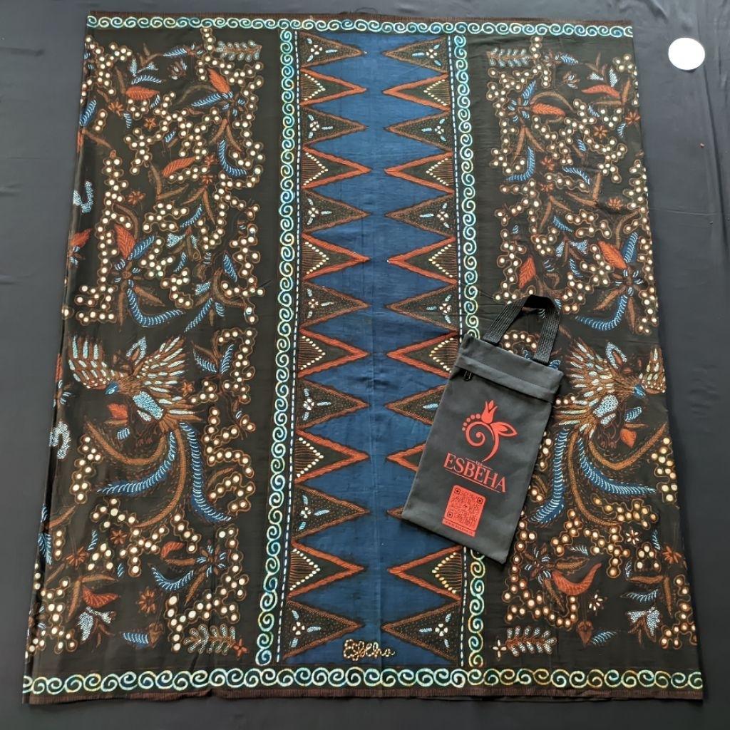 Esbeha : Seri Danurwenda | Sarung Batik Tulis 100% Handmade