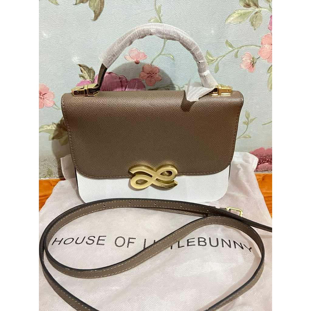 House of Little Bunny Preloved Tas Little Bunny Timeless Dream Momentum BHN PU Size 18 Kondisi Msh B