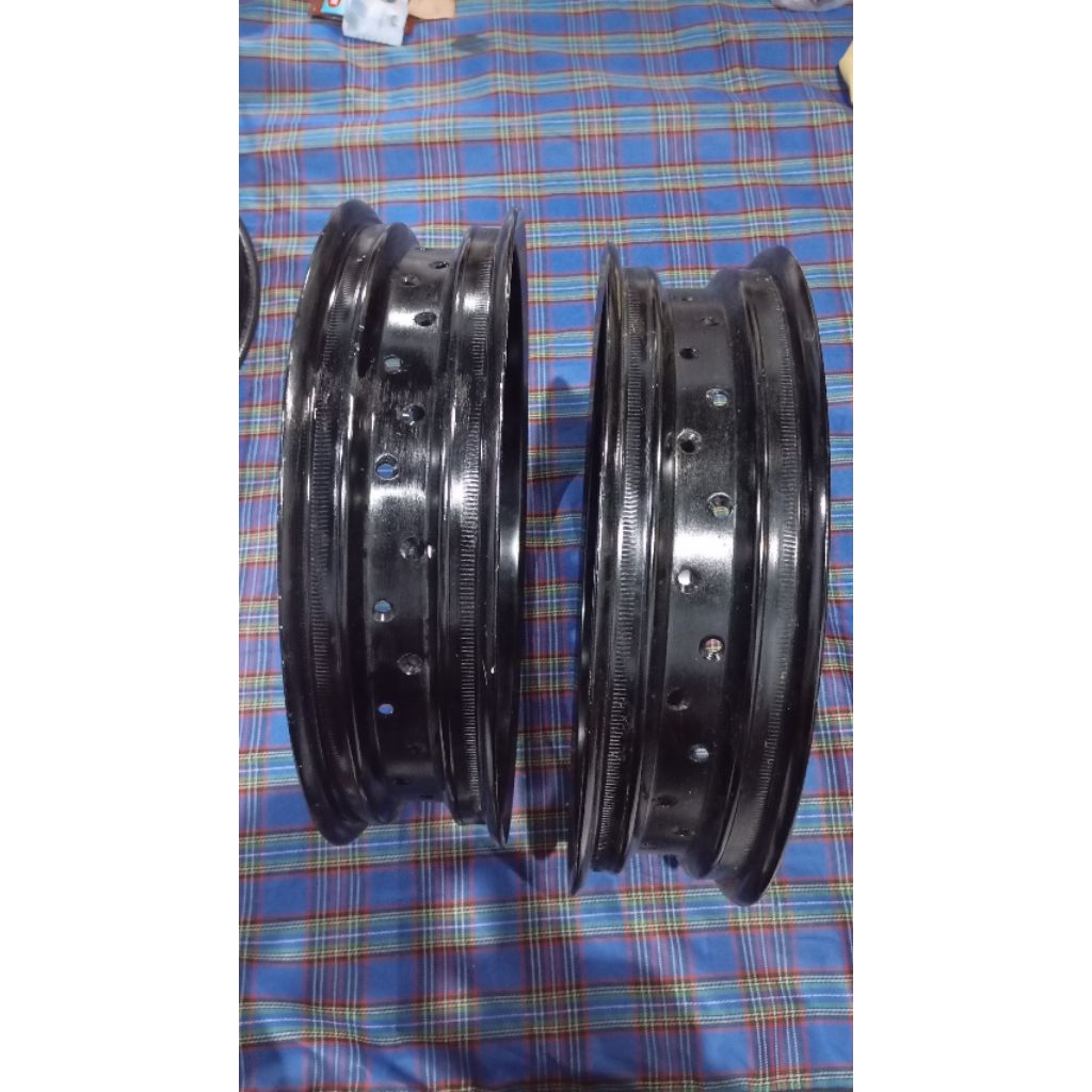 velg tapak lebar ring 14 sepasang depan belakang uk 300/350
