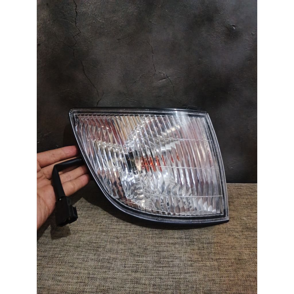 Lampu Sein Panther Kapsul Ori Isuzu LS 2001
