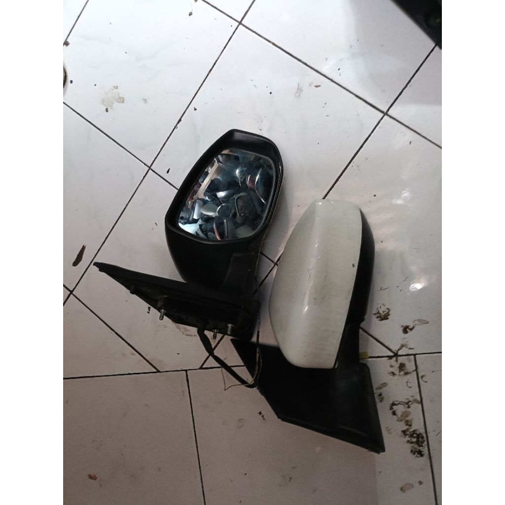 spion livina L11 ori