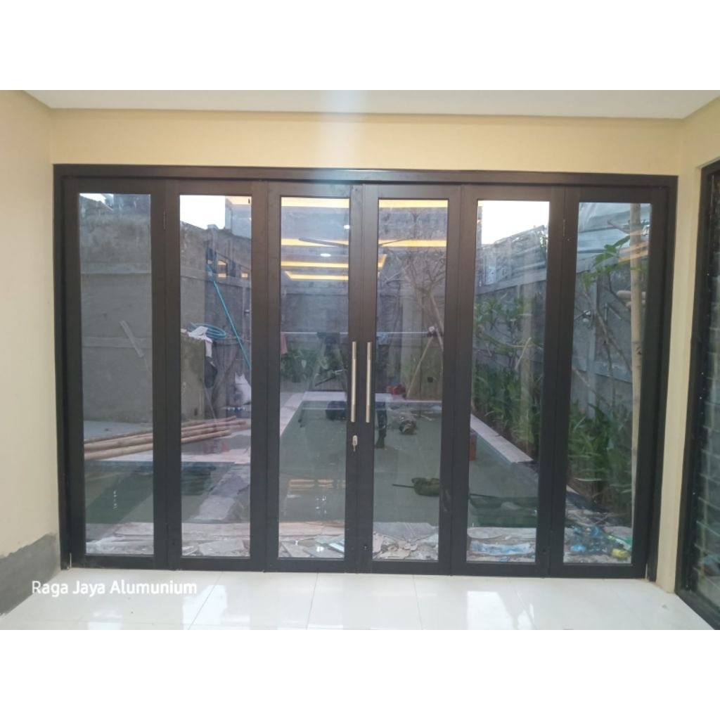 Pintu Lipat Aluminium Kaca / Folding Door / Pintu Lipat Anti Rayap / Pintu Jendela Aluminium Kaca Li