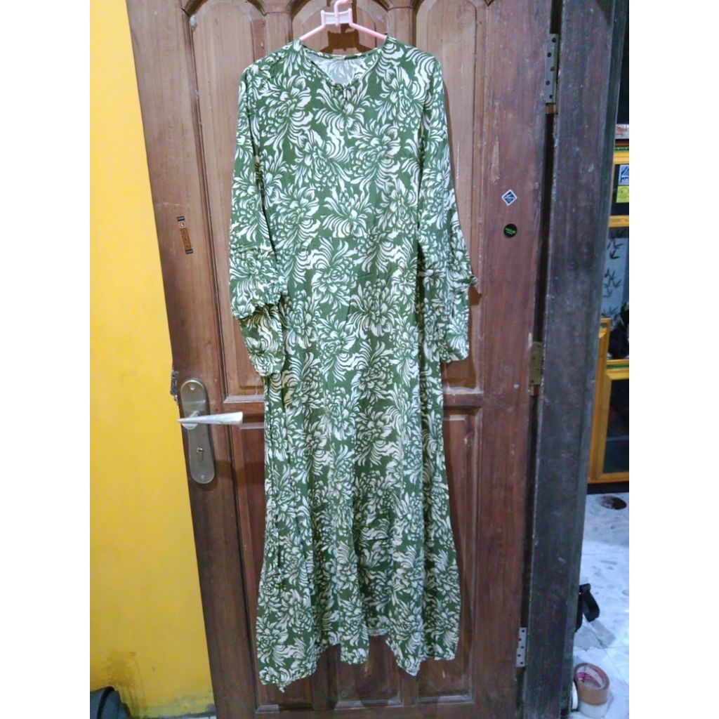 gamis bahan jatuh, adem
