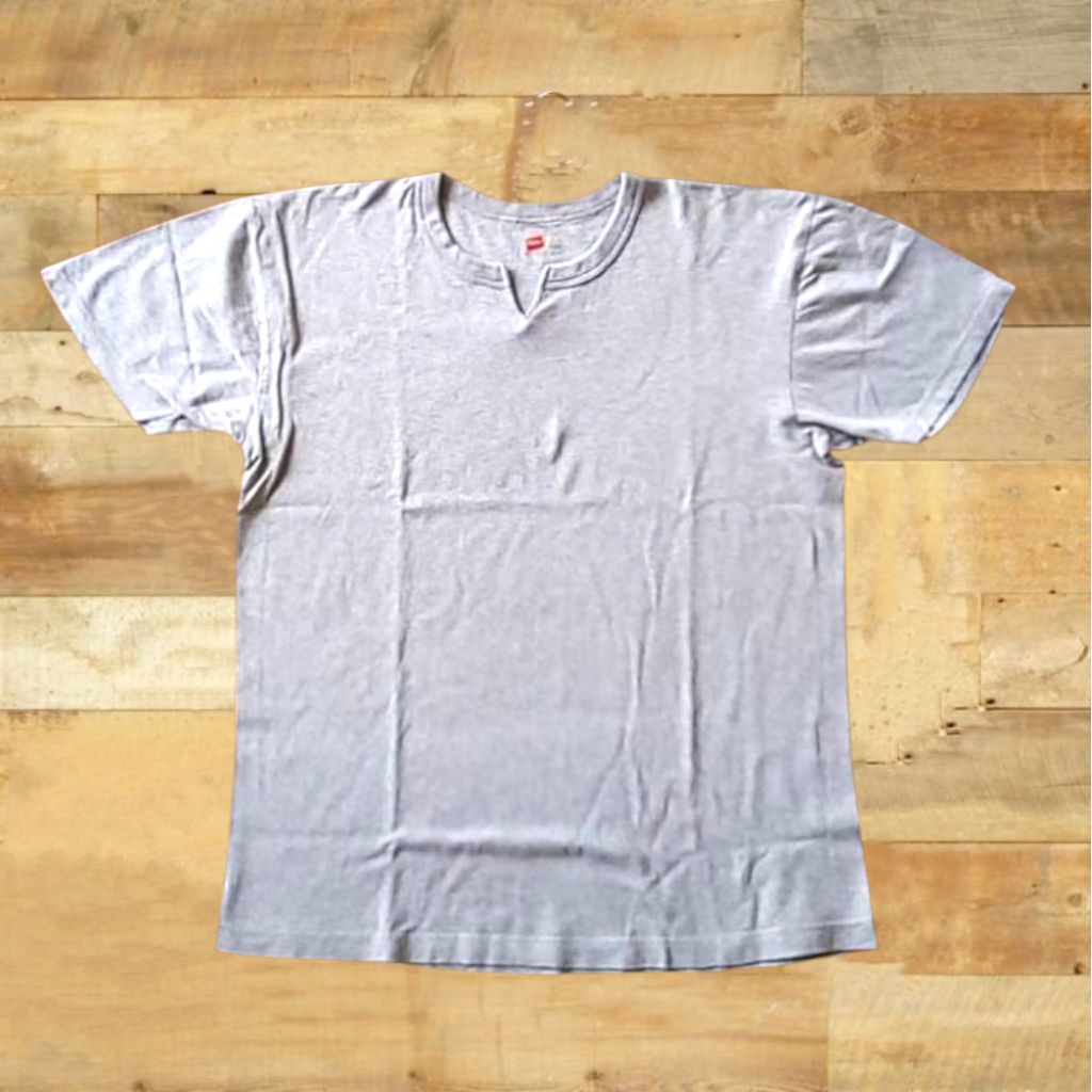 Tshirt Hanes Build up - PRELOVED