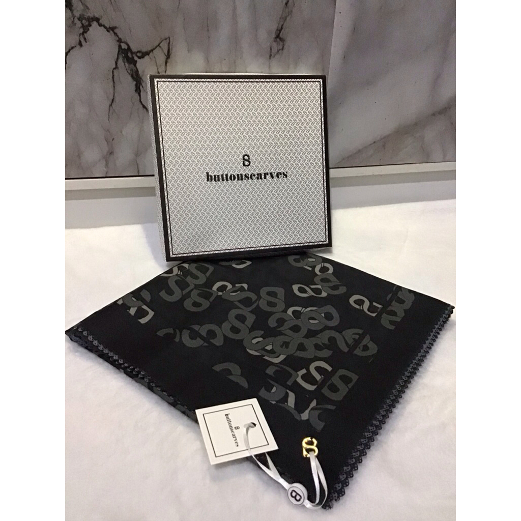 Hijab buttonscarves samla mirror semi ori laser cut titik 3 (New) baca deskripsi