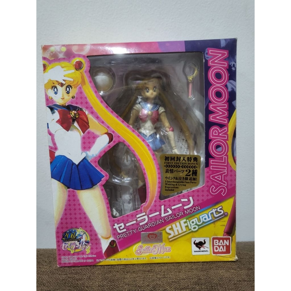 S.H.Figuarts Sailor Moon Bandai Ori Second