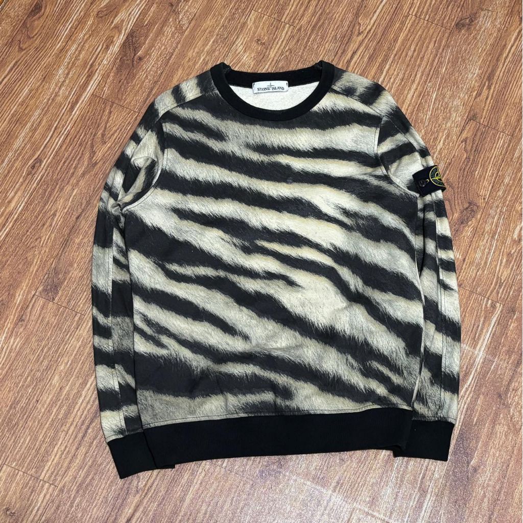 STONE ISLAND TIGER CAMO CREWNECK