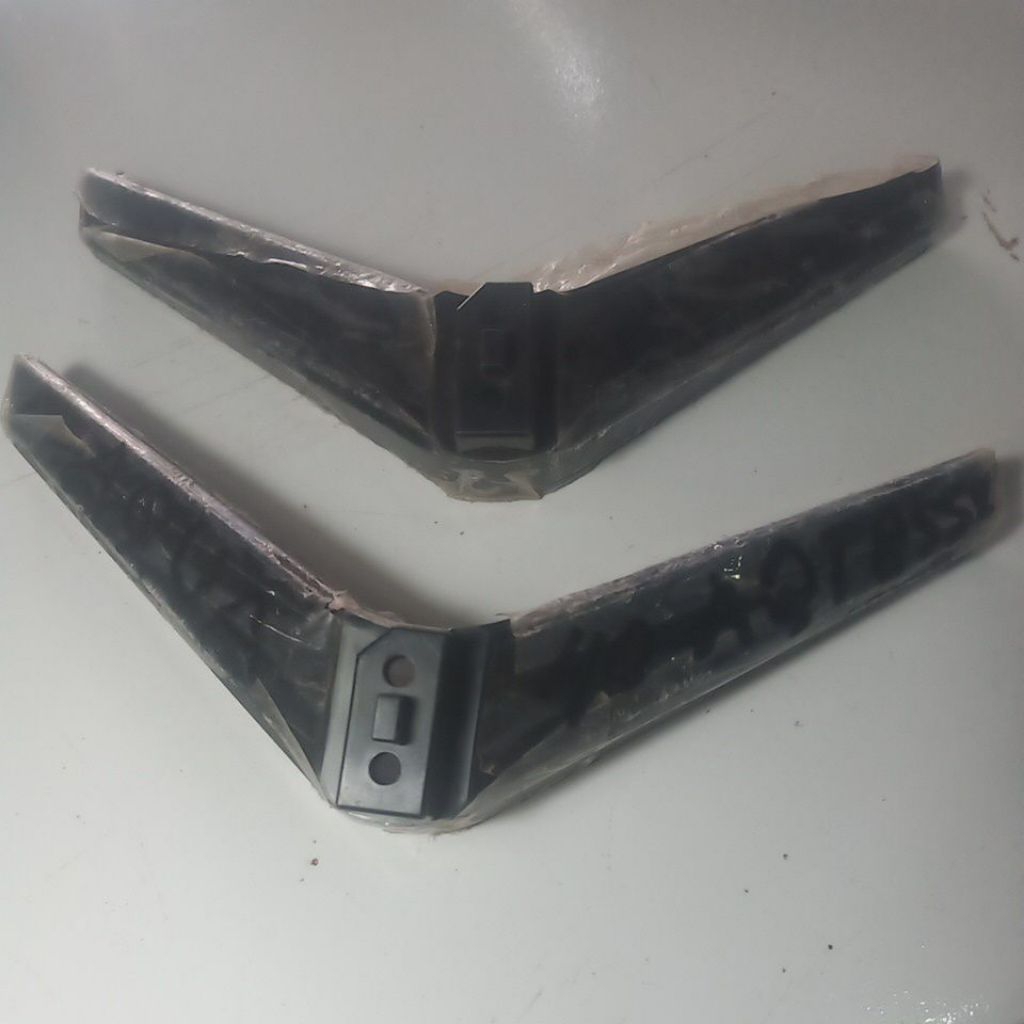 kaki tv aqua 40 in tipe AQT8550